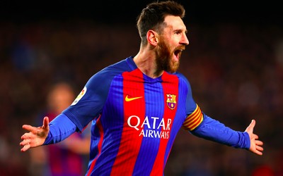 第一电竞独家-C罗任意球再成经典